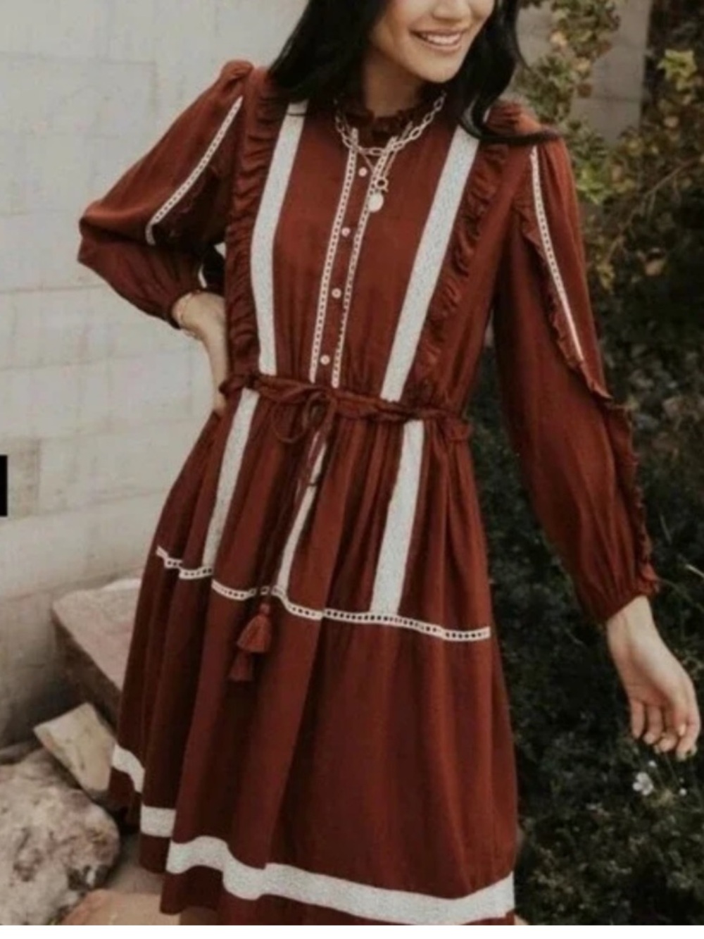 Beautiful Bohme dress with lace details